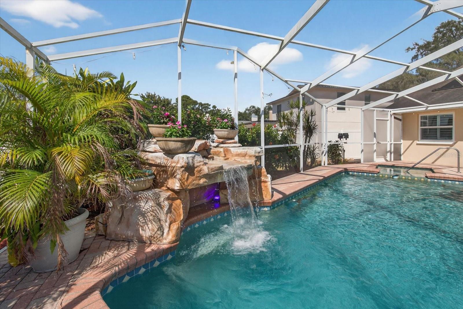 6130 BAYOU GRANDE BLVD NE, ST PETERSBURG, FL, 33703