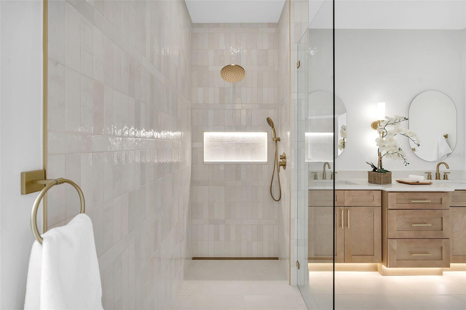 22615 GLYNDON POINT RD, LUTZ, FL, 33549