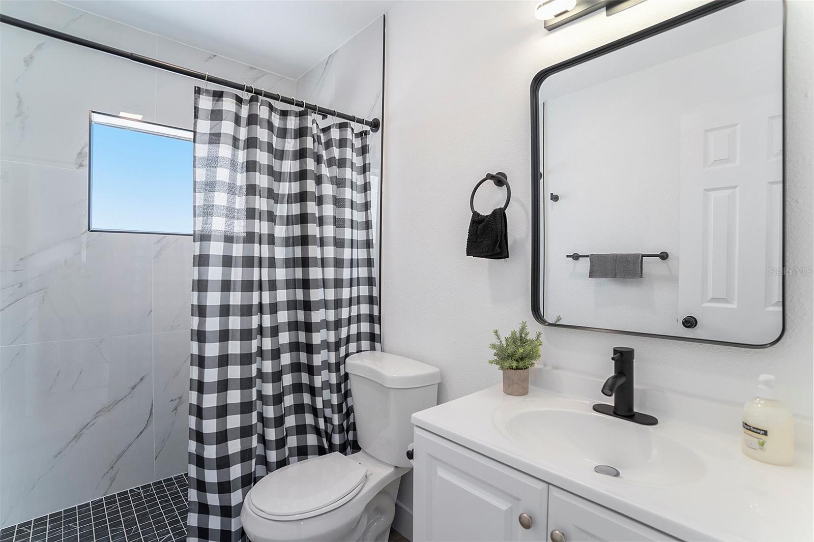 6016 AMBASSADOR DR, TAMPA, FL, 33615