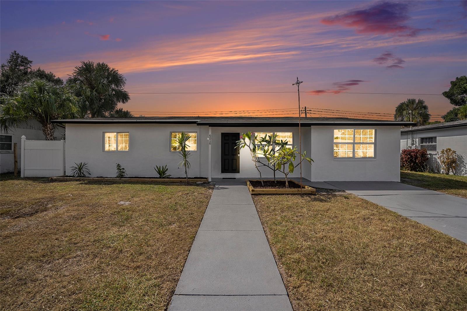 6016 AMBASSADOR DR, TAMPA, FL, 33615