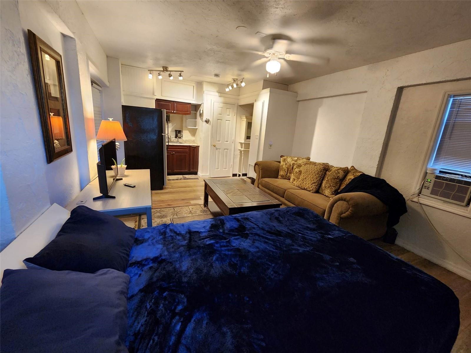 1825 HAWKINS CT, SARASOTA, FL, 34236