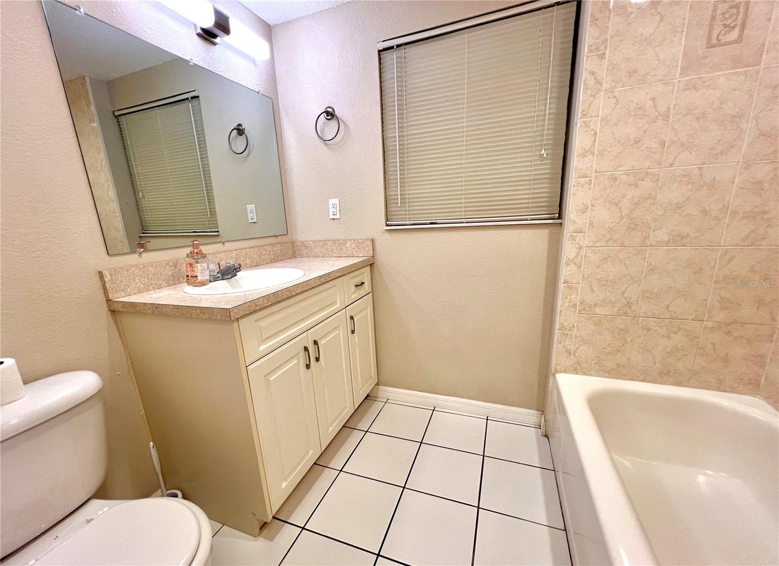 2802 W LK ELOISE DRIVE, WINTER HAVEN, FL, 33884