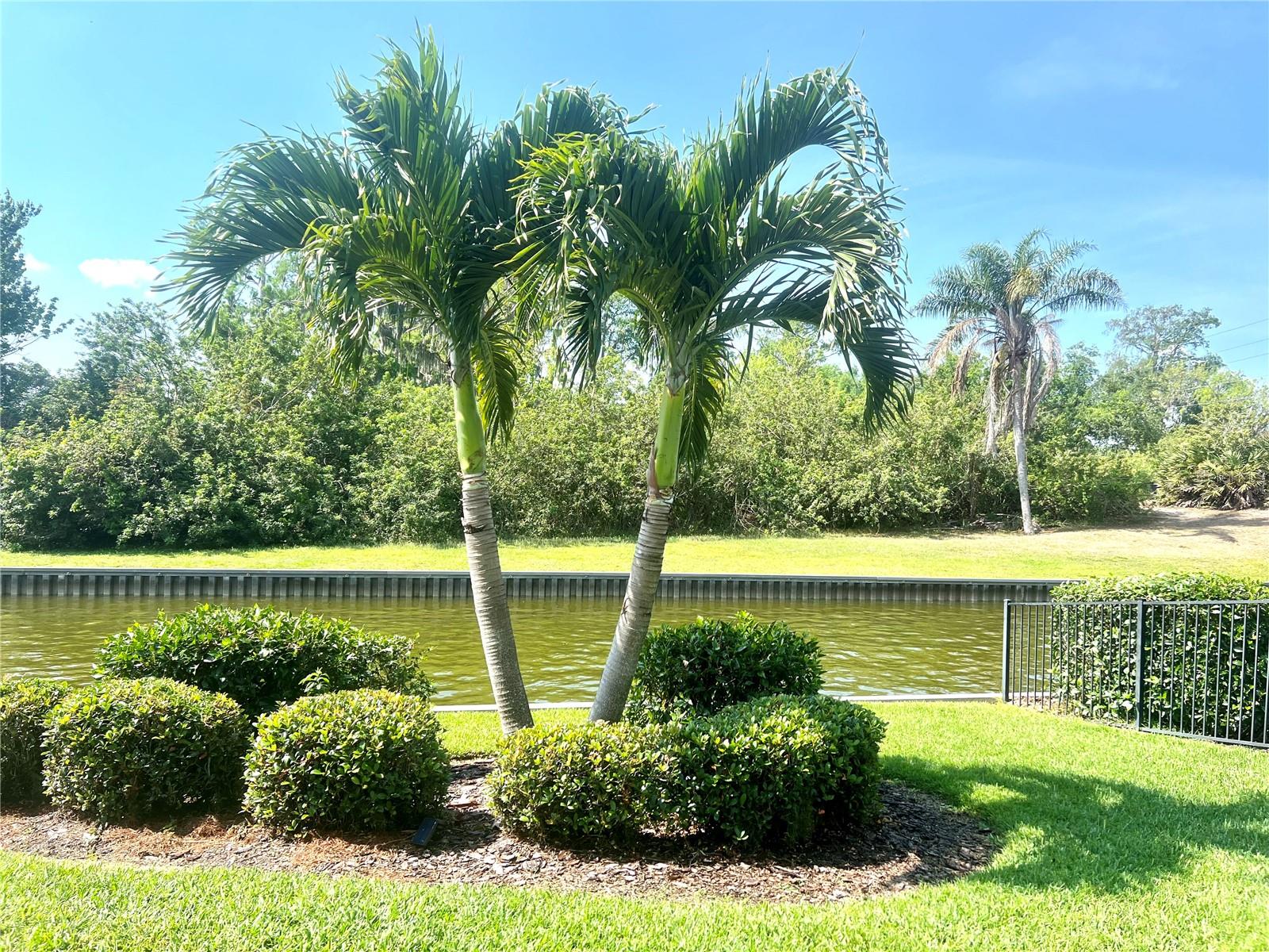 2802 W LK ELOISE DRIVE, WINTER HAVEN, FL, 33884