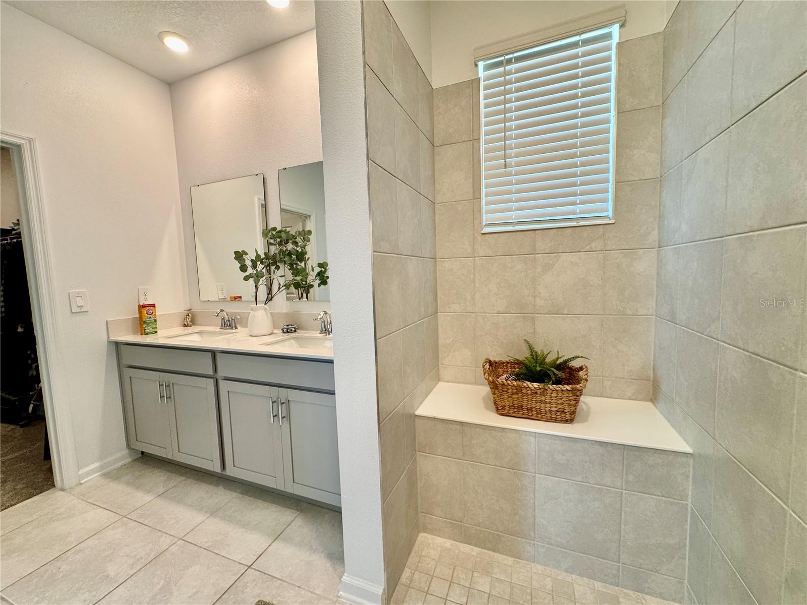 3024 ARMSTRONG AVE, CLERMONT, FL, 34714