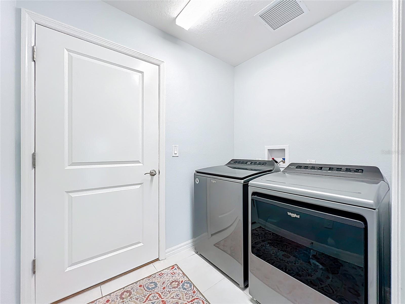 6370 DANIELSON LOOP, THE VILLAGES, FL, 32163