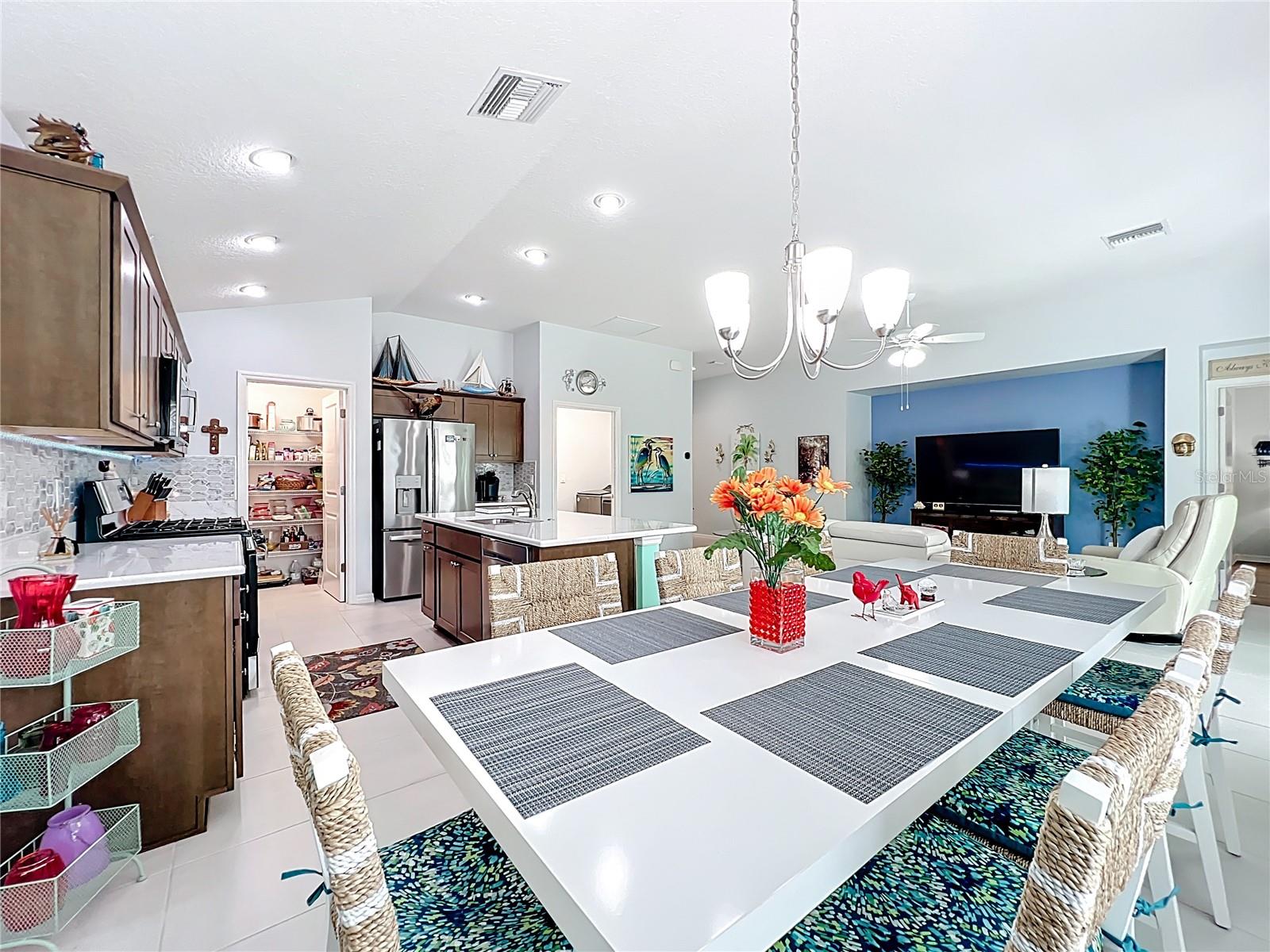 6370 DANIELSON LOOP, THE VILLAGES, FL, 32163