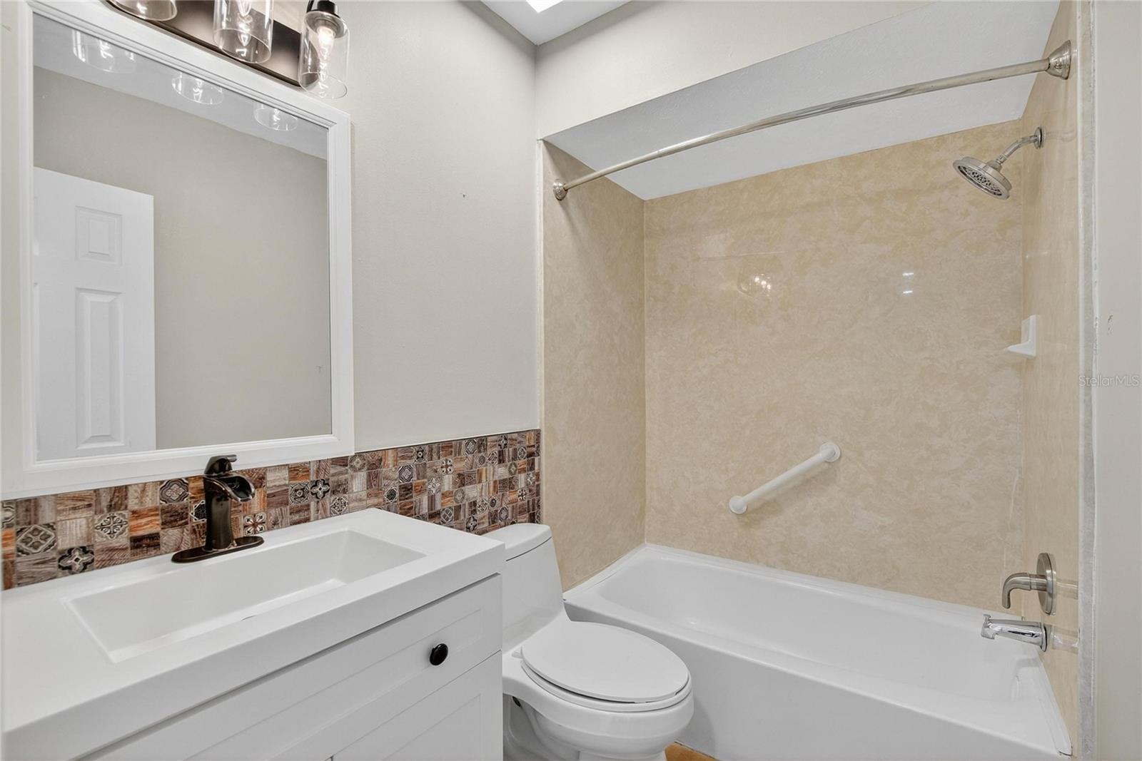 206 VAN GOGH CIR, BRANDON, FL, 33511