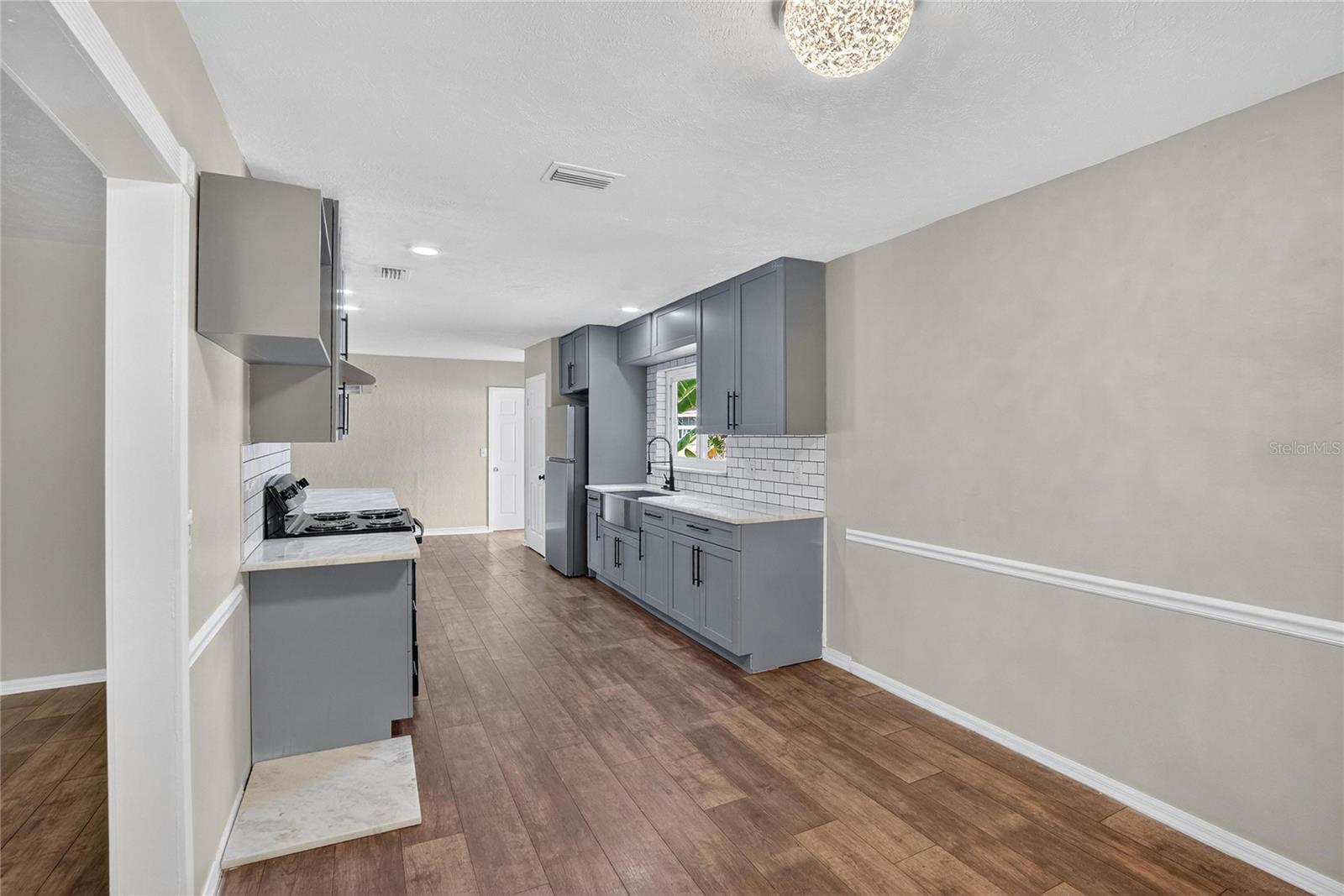 206 VAN GOGH CIR, BRANDON, FL, 33511