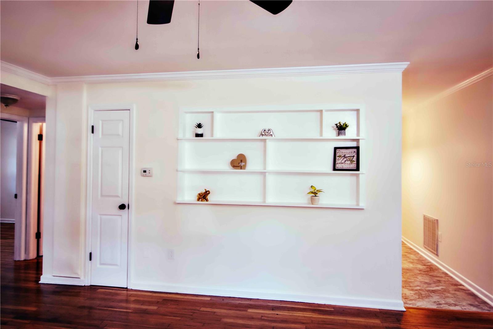 1320 SPARTAN AVE, LEESBURG, FL, 34748