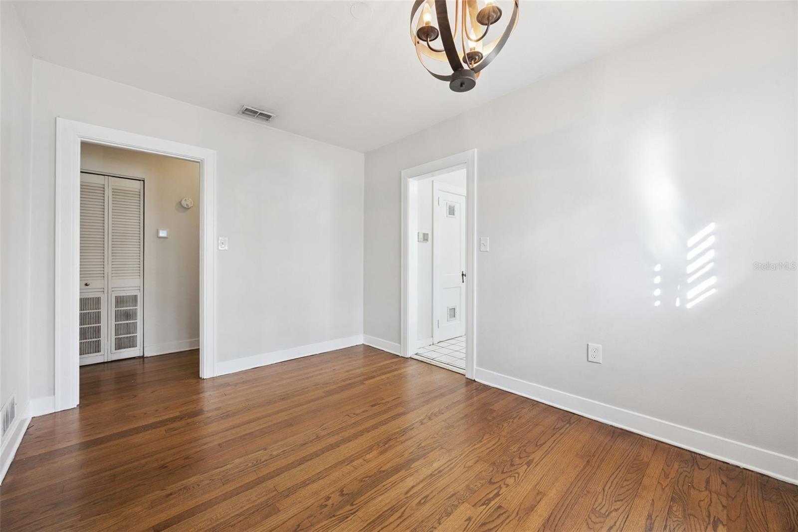 1815 E CENTRAL BLVD, ORLANDO, FL, 32803