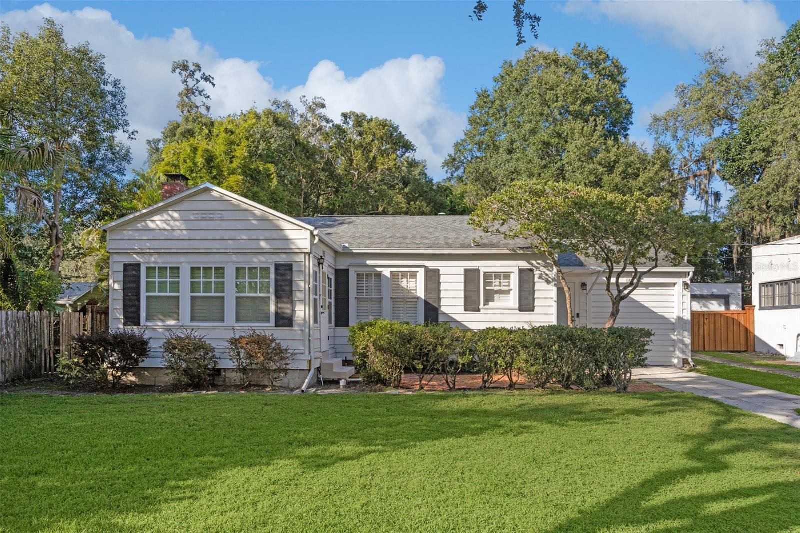 1815 E CENTRAL BLVD, ORLANDO, FL, 32803