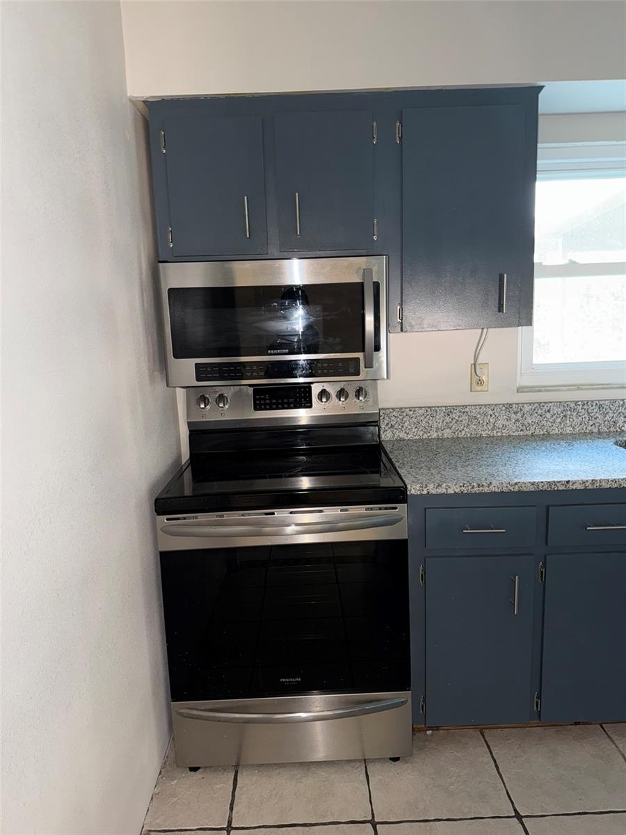 1310 CINNAMON WAY W, LAKELAND, FL, 33801