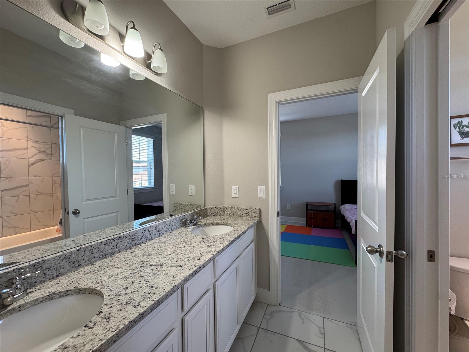 7811 ROMA DUNE DR, WESLEY CHAPEL, FL, 33545