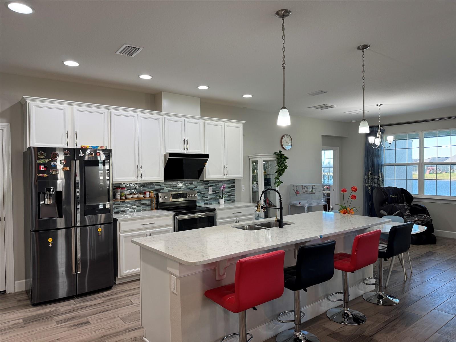 7811 ROMA DUNE DR, WESLEY CHAPEL, FL, 33545