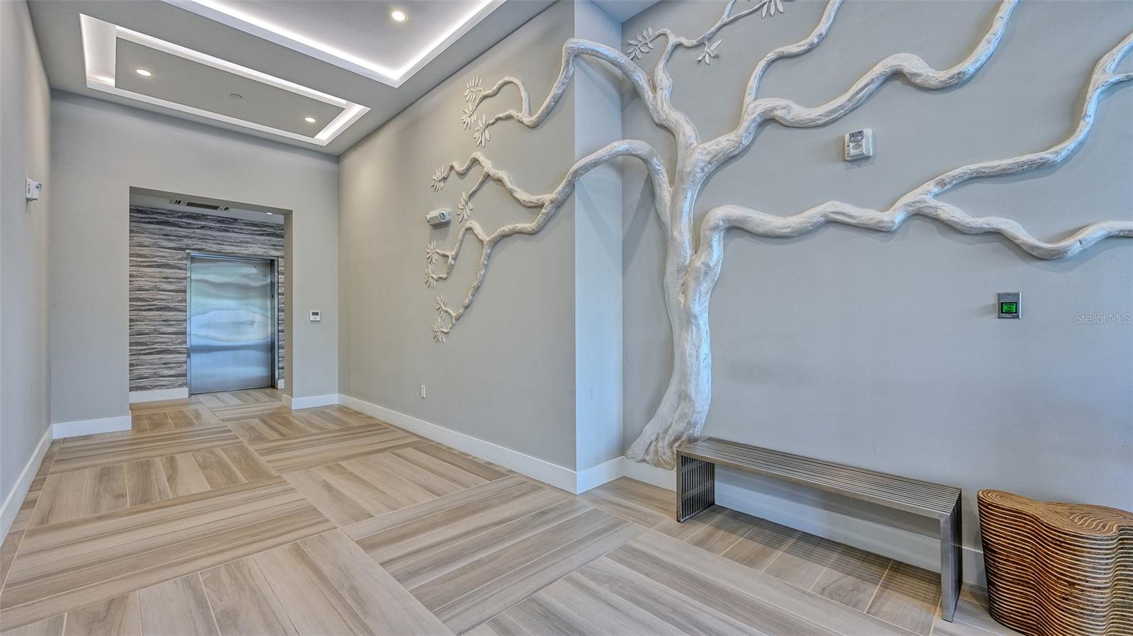 635 S ORANGE AVE #304, SARASOTA, FL, 34236