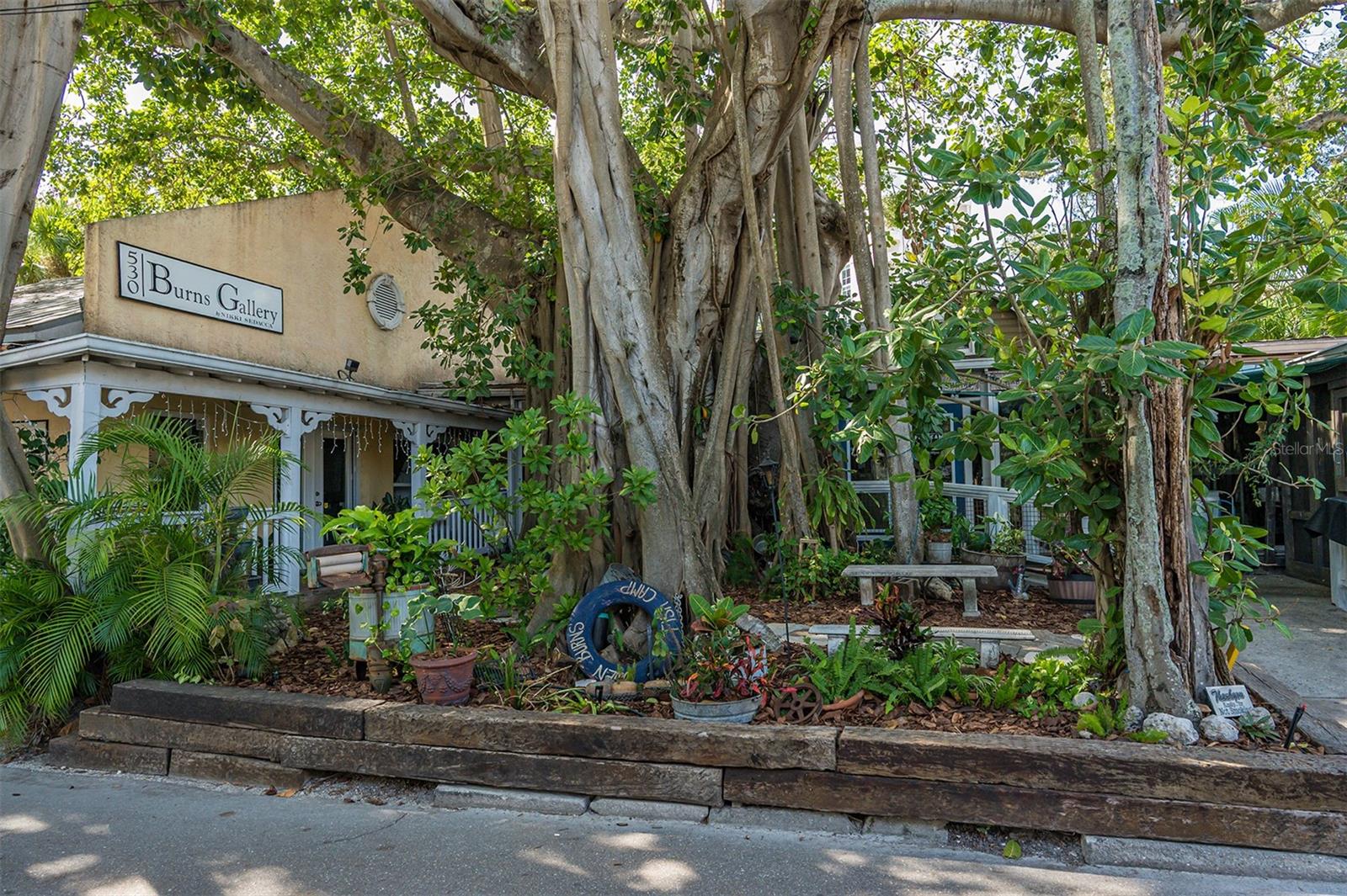 635 S ORANGE AVE #304, SARASOTA, FL, 34236