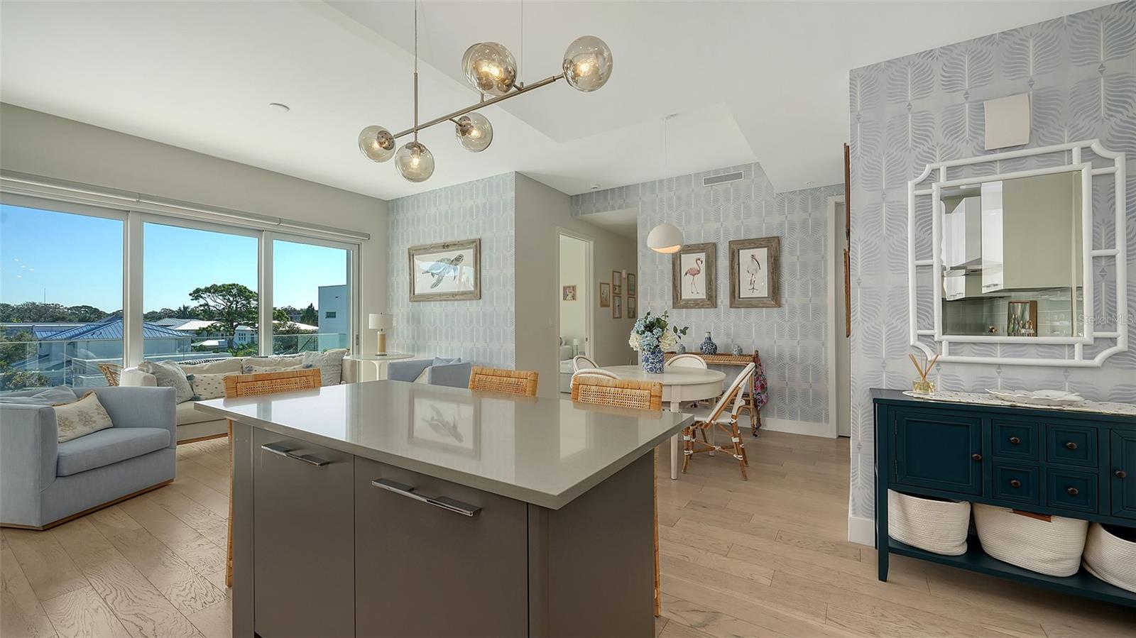 635 S ORANGE AVE #304, SARASOTA, FL, 34236