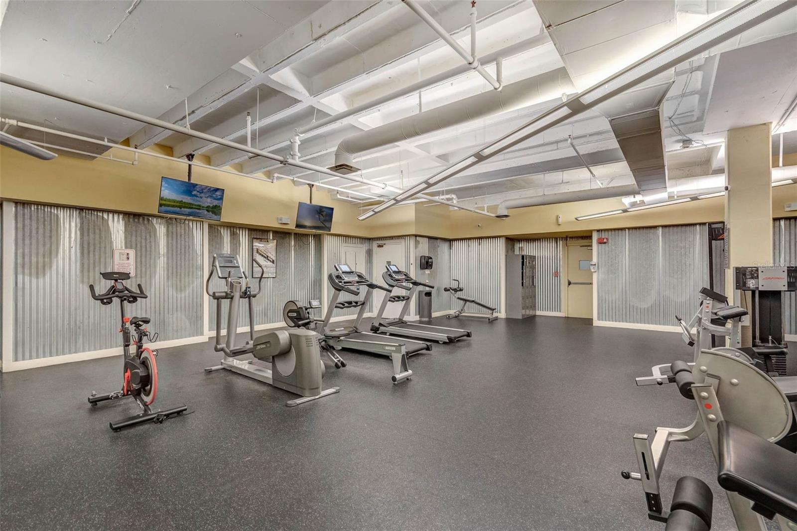 151 E WASHINGTON ST #518, ORLANDO, FL, 32801