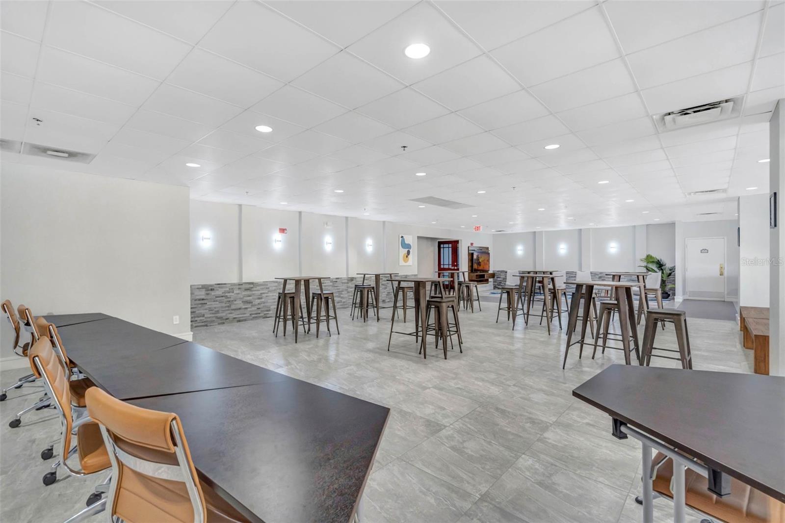 151 E WASHINGTON ST #518, ORLANDO, FL, 32801