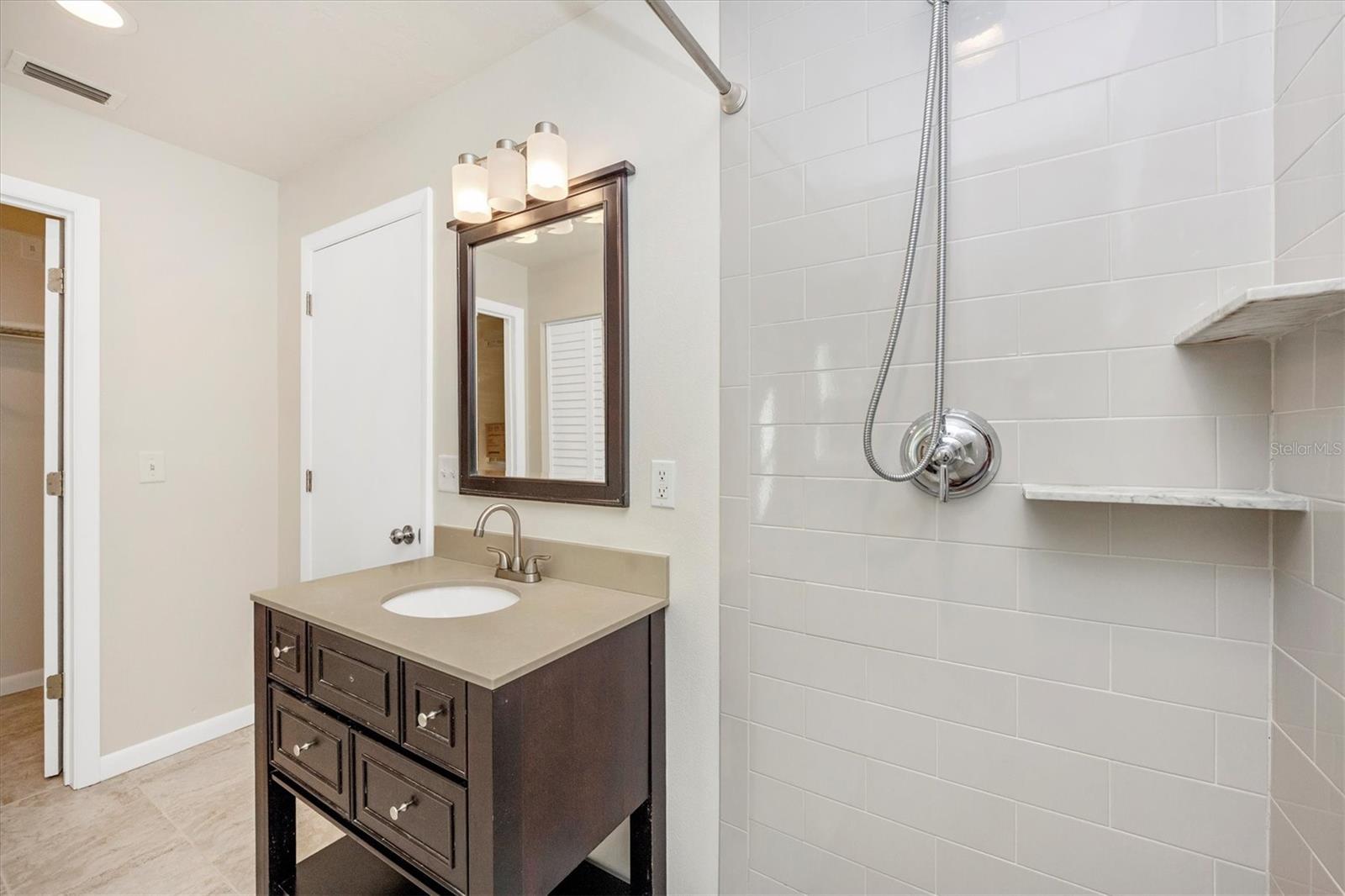 907 RIVIERA ST, VENICE, FL, 34285