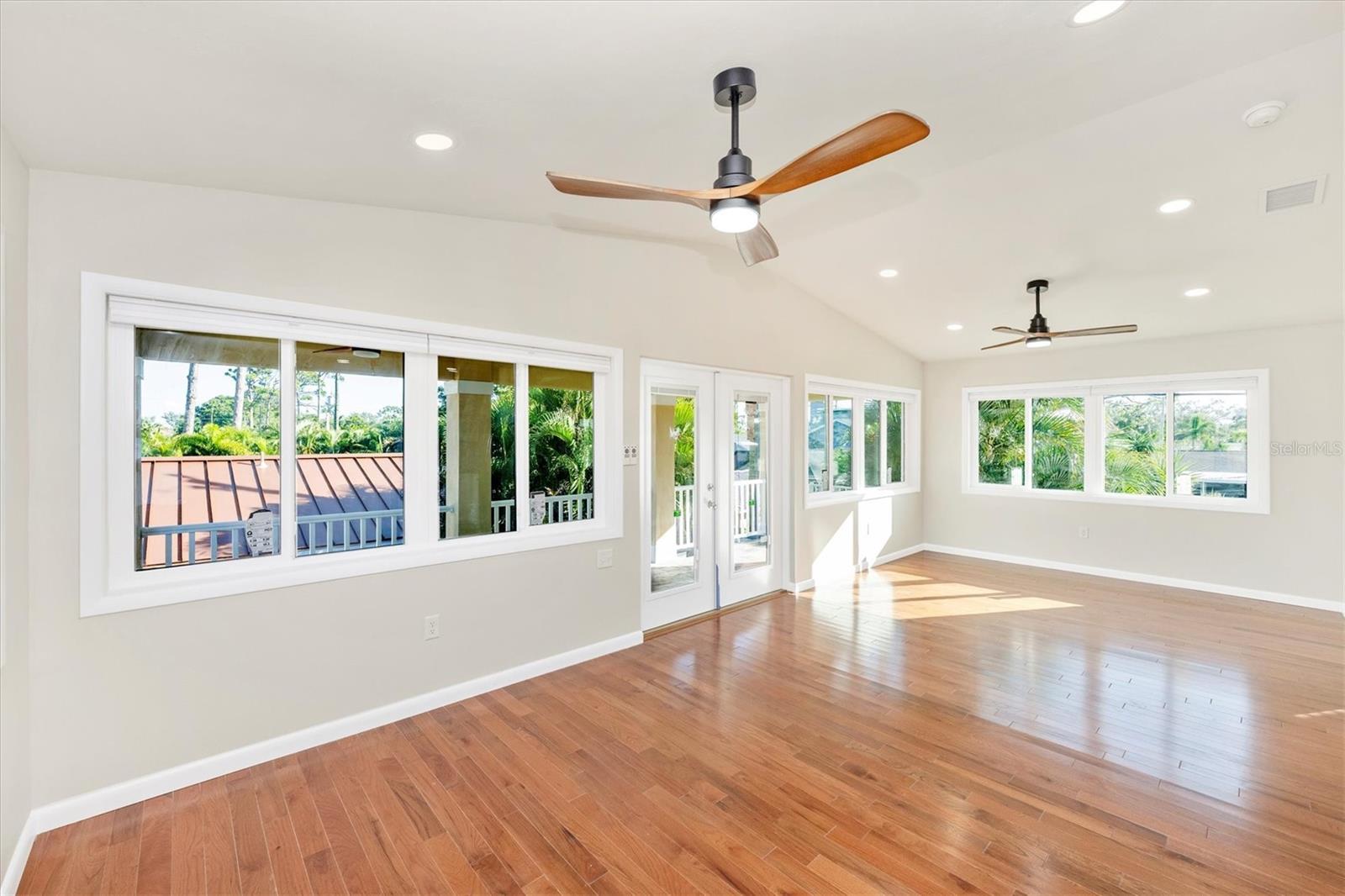 907 RIVIERA ST, VENICE, FL, 34285