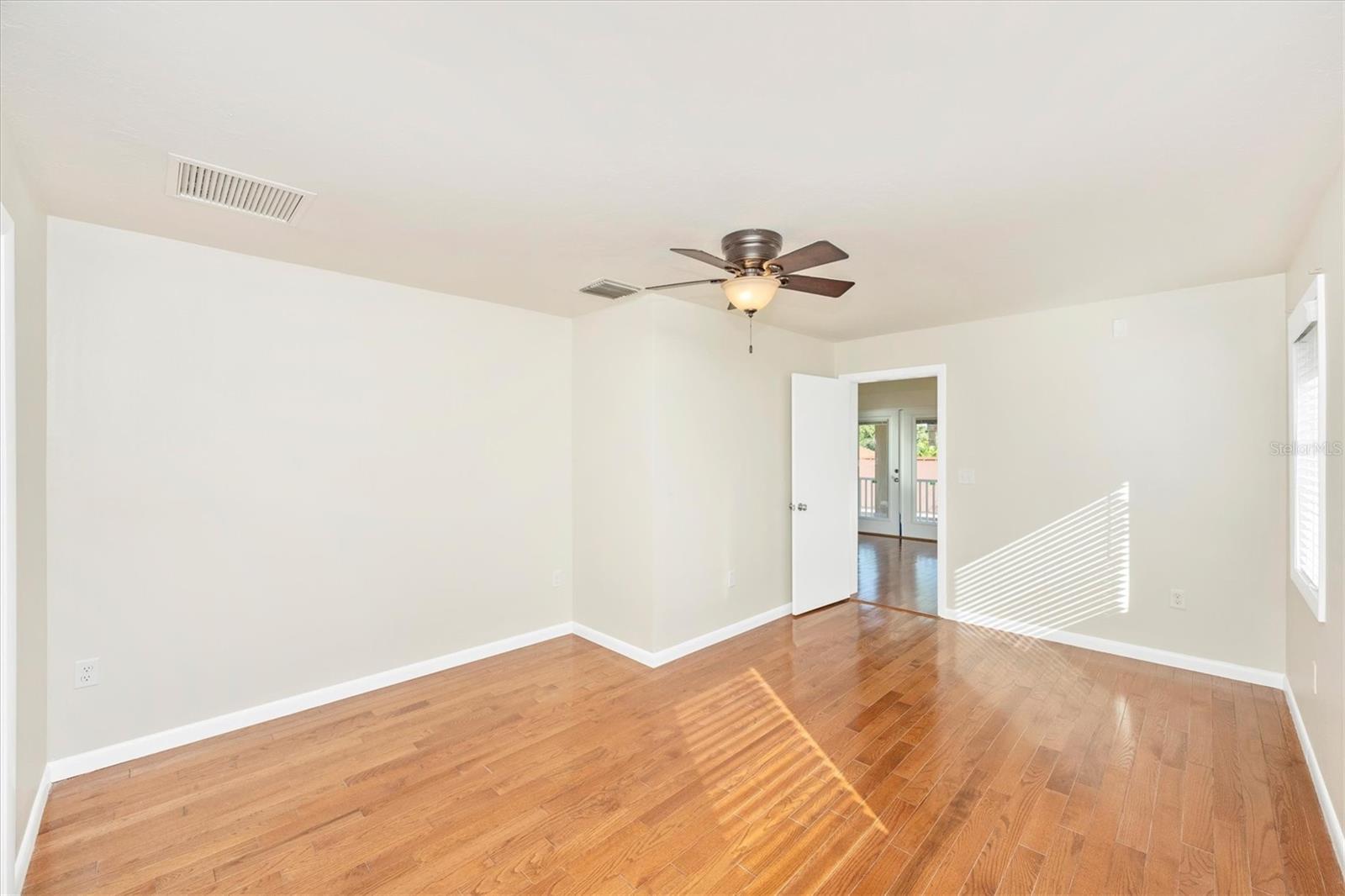 907 RIVIERA ST, VENICE, FL, 34285