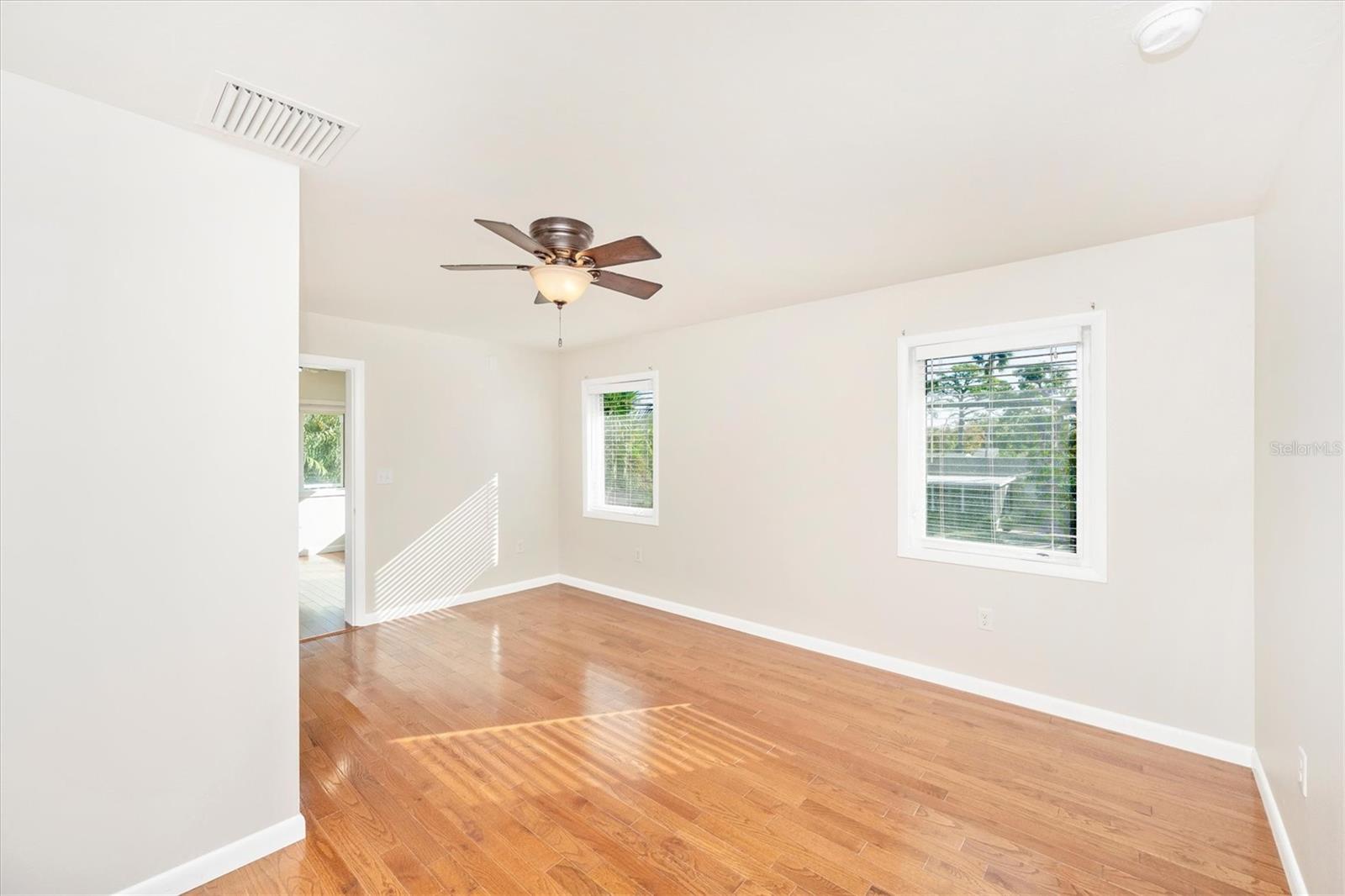 907 RIVIERA ST, VENICE, FL, 34285