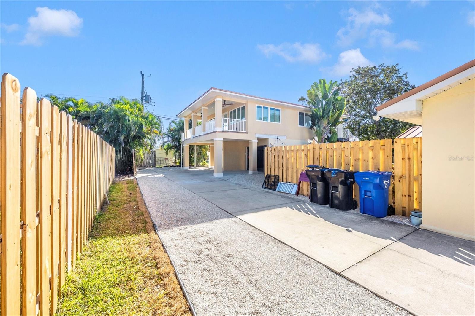 907 RIVIERA ST, VENICE, FL, 34285