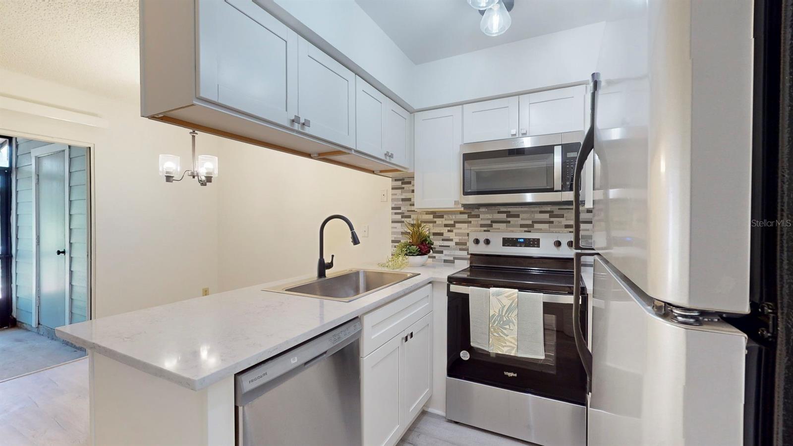 6710 121ST AVE #12, LARGO, FL, 33773