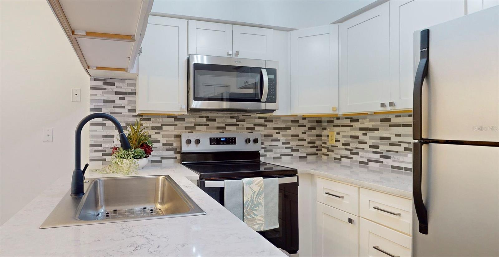 6710 121ST AVE #12, LARGO, FL, 33773