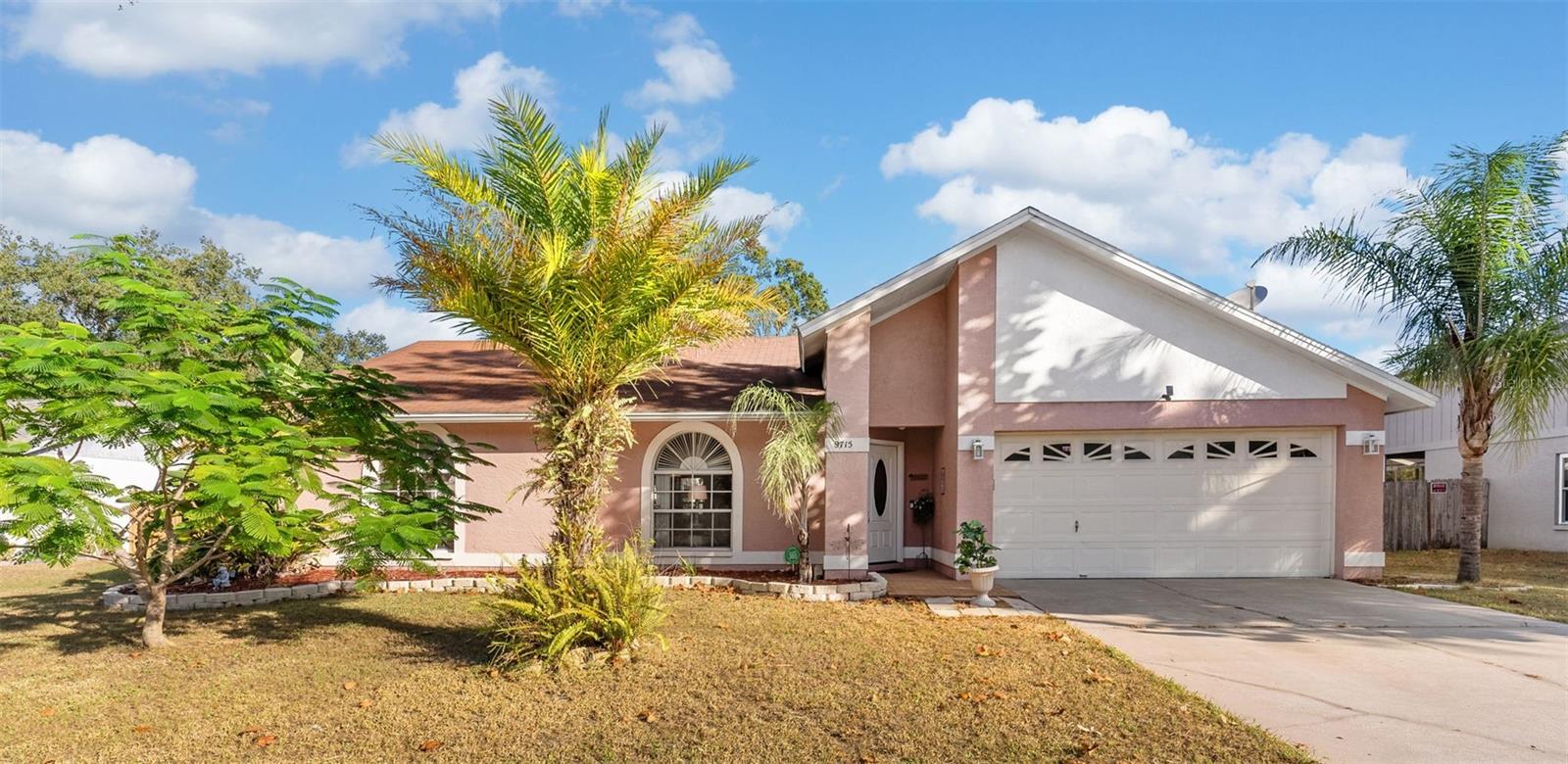 9715 GLENPOINTE DR, RIVERVIEW, FL, 33569
