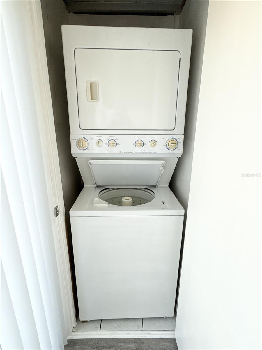 7186 MOUNT ARLINGTON DR NE #421, ST PETERSBURG, FL, 33702