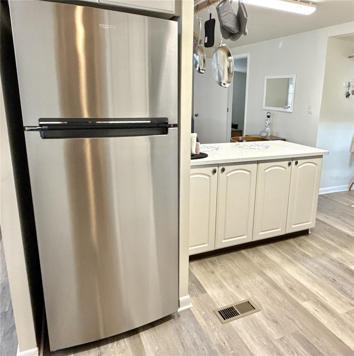 7186 MOUNT ARLINGTON DR NE #421, ST PETERSBURG, FL, 33702