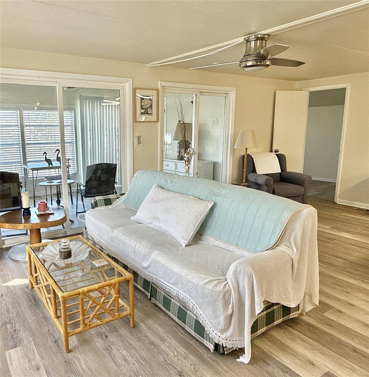 7186 MOUNT ARLINGTON DR NE #421, ST PETERSBURG, FL, 33702