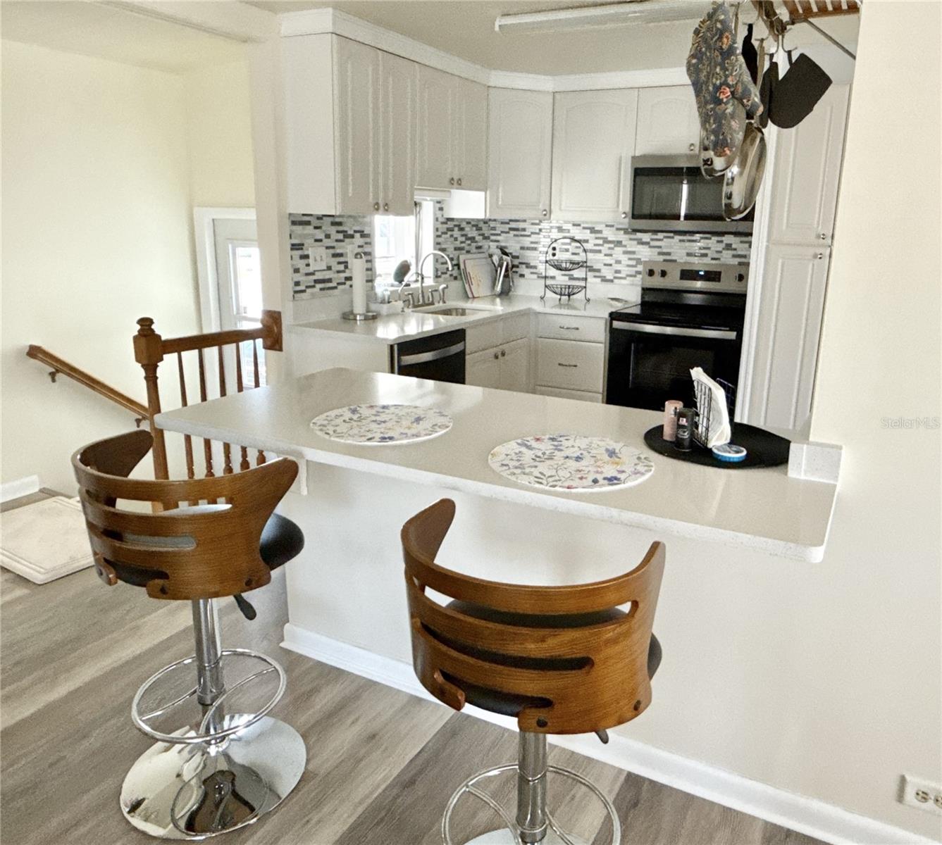 7186 MOUNT ARLINGTON DR NE #421, ST PETERSBURG, FL, 33702