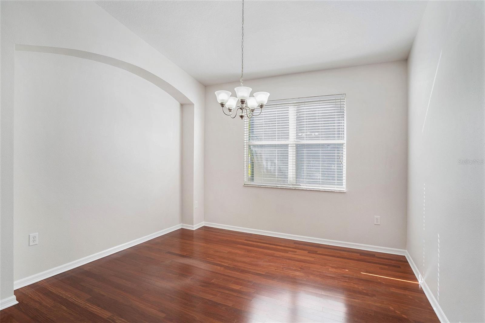 6822 RUNNER OAK DR, WESLEY CHAPEL, FL, 33545