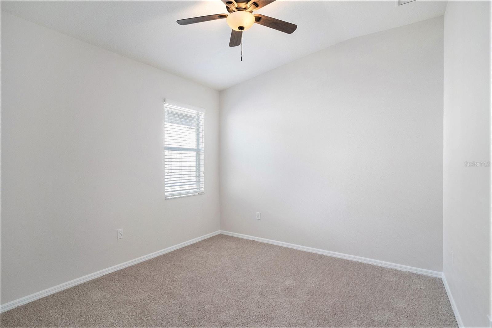 6822 RUNNER OAK DR, WESLEY CHAPEL, FL, 33545