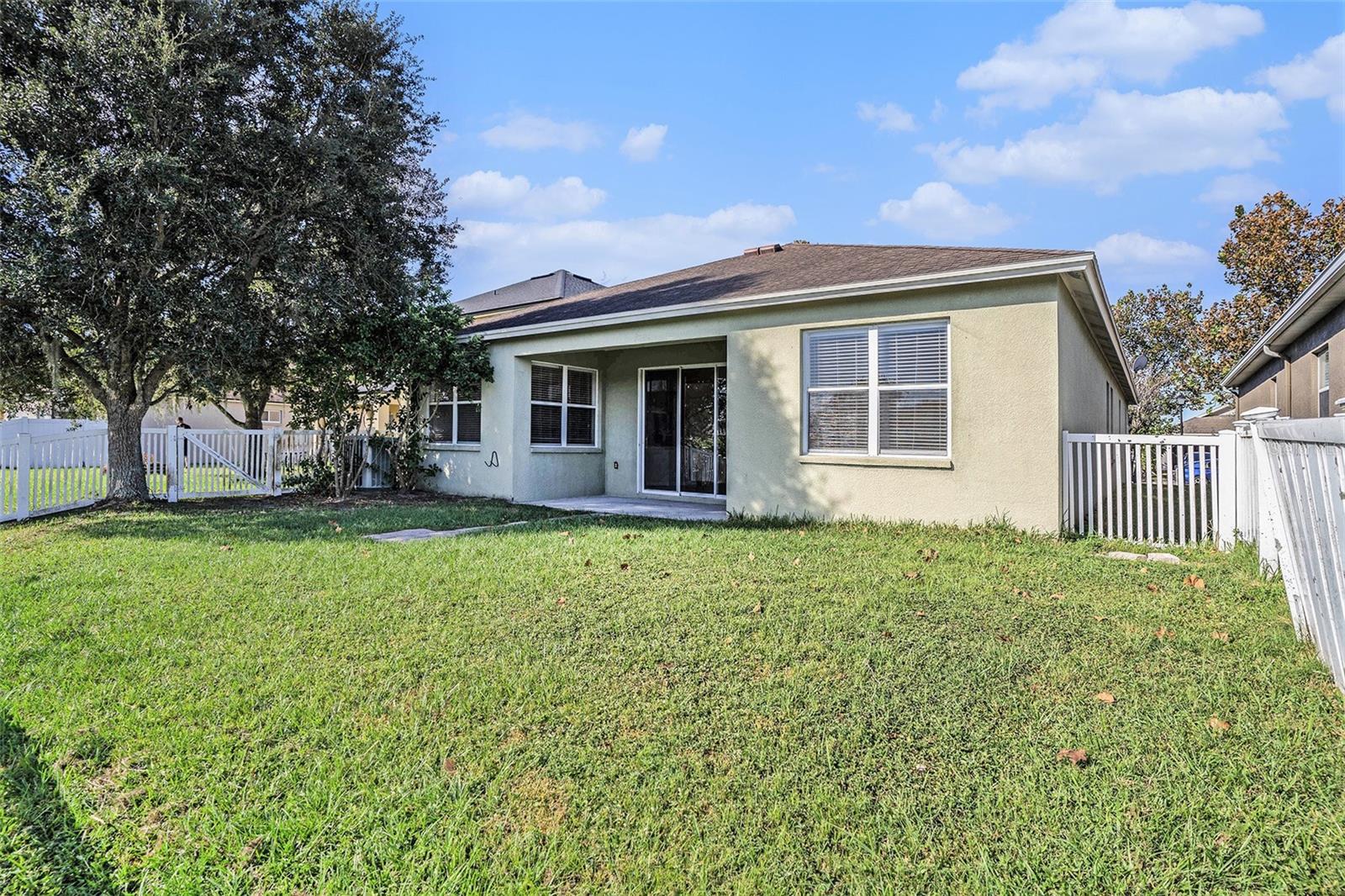 6822 RUNNER OAK DR, WESLEY CHAPEL, FL, 33545