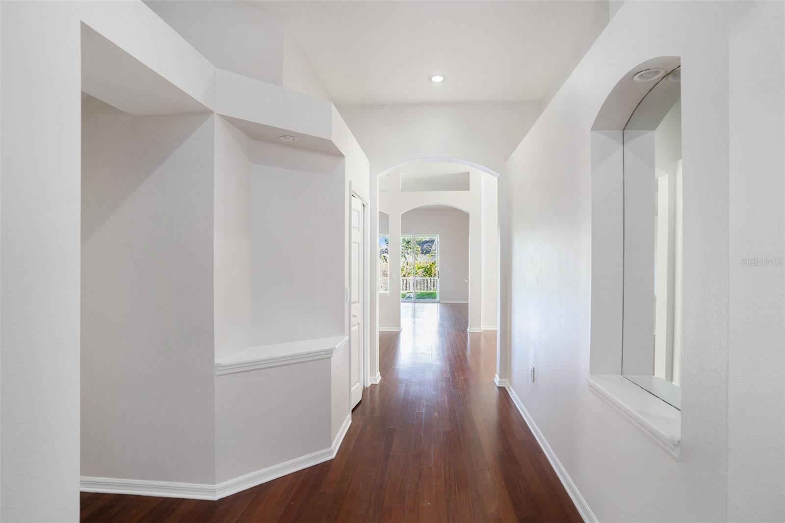 6822 RUNNER OAK DR, WESLEY CHAPEL, FL, 33545