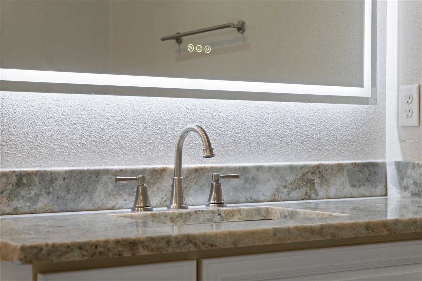 11780 OSPREY AVE, WEEKI WACHEE, FL, 34614