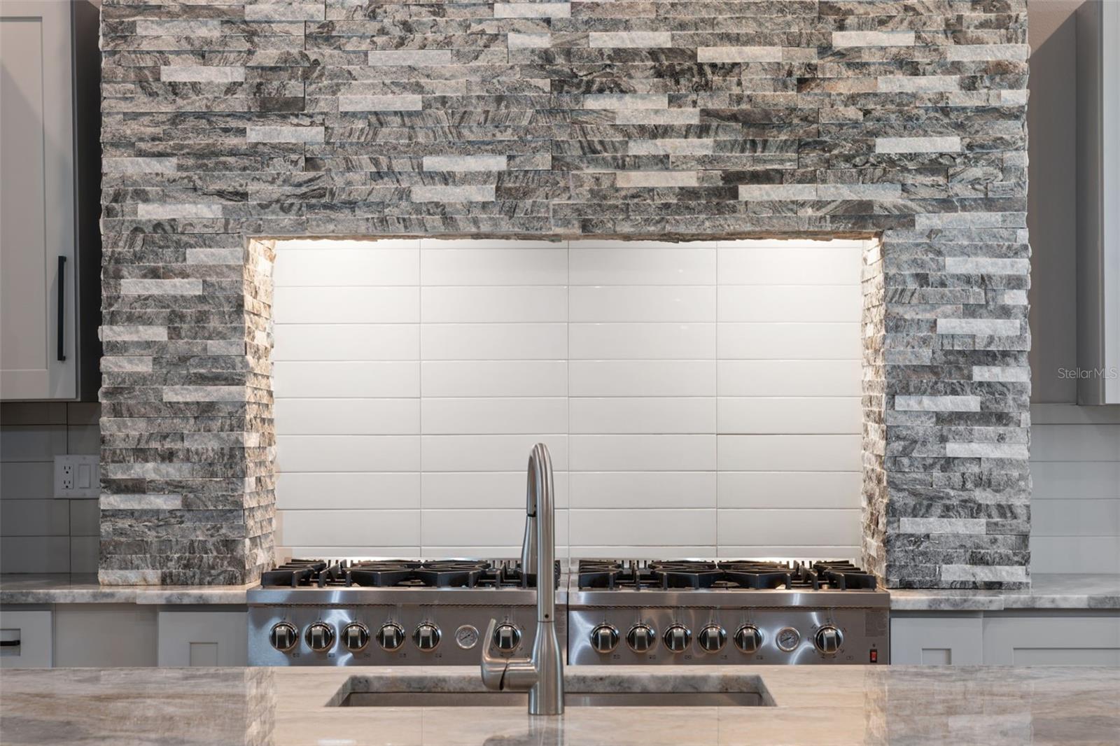 11780 OSPREY AVE, WEEKI WACHEE, FL, 34614