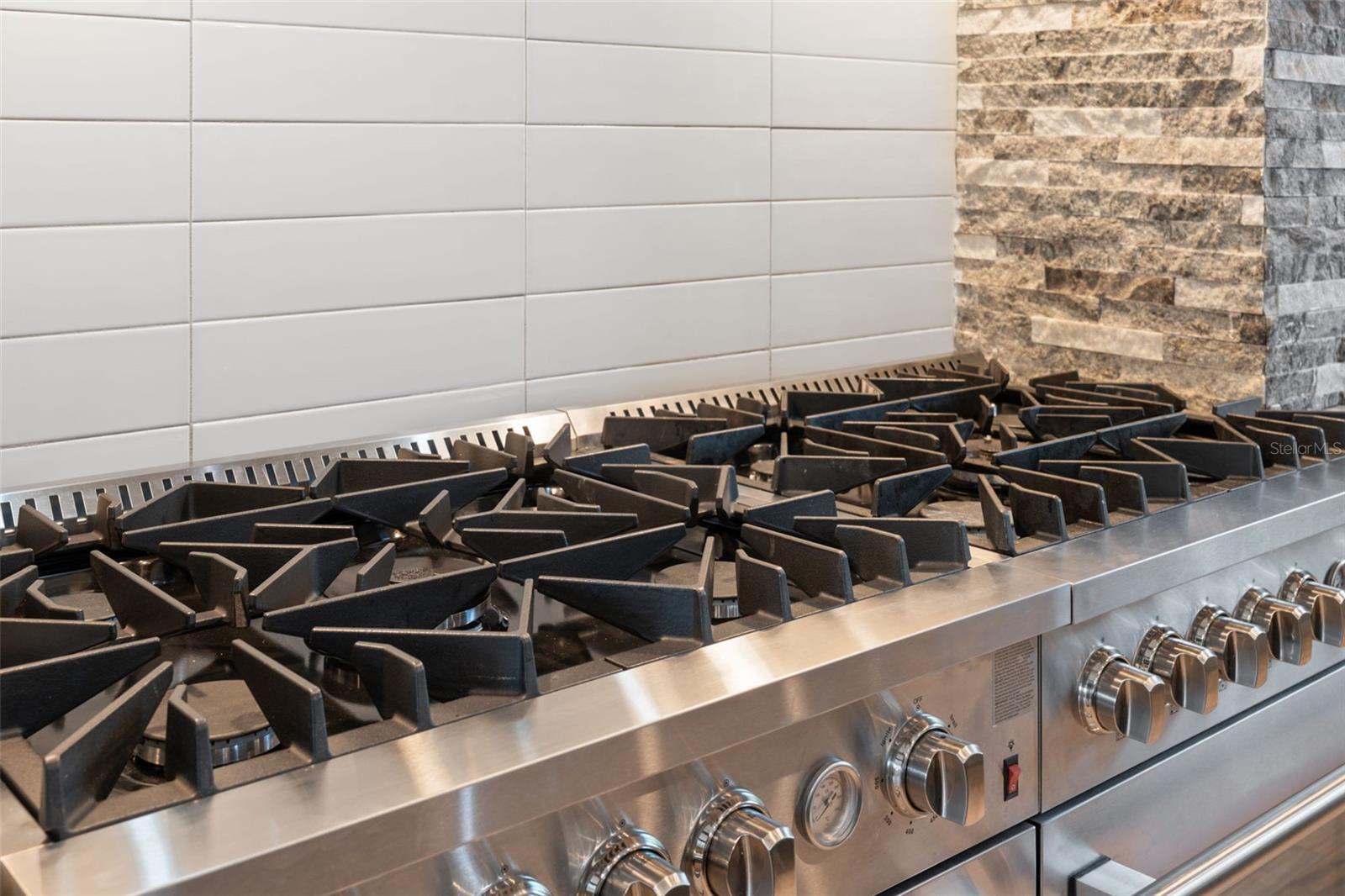 11780 OSPREY AVE, WEEKI WACHEE, FL, 34614