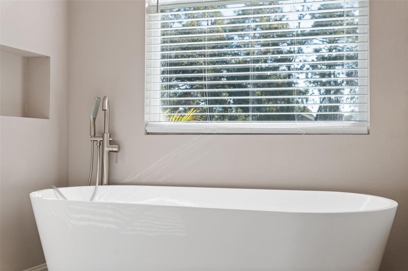 11780 OSPREY AVE, WEEKI WACHEE, FL, 34614