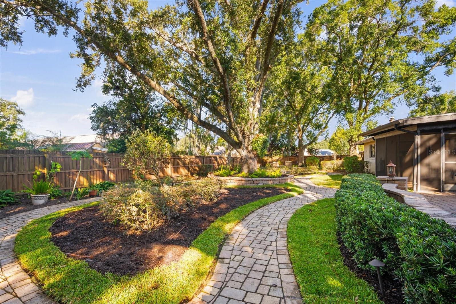 1315 JUNIPER CIR, PLANT CITY, FL, 33563