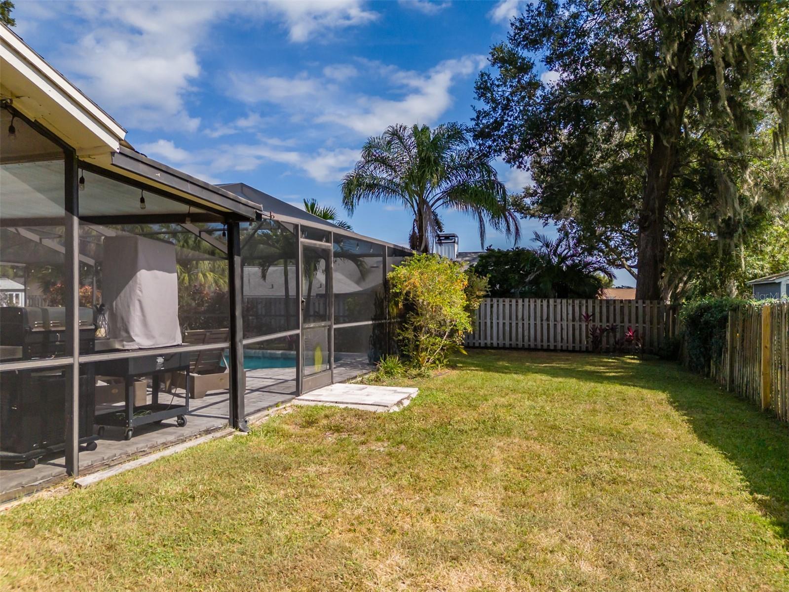 222 HALTON CIR, SEFFNER, FL, 33584