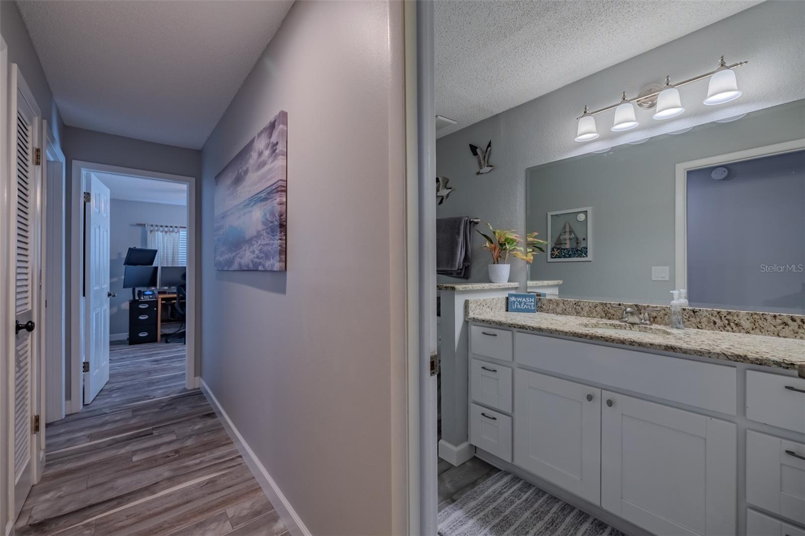 222 HALTON CIR, SEFFNER, FL, 33584