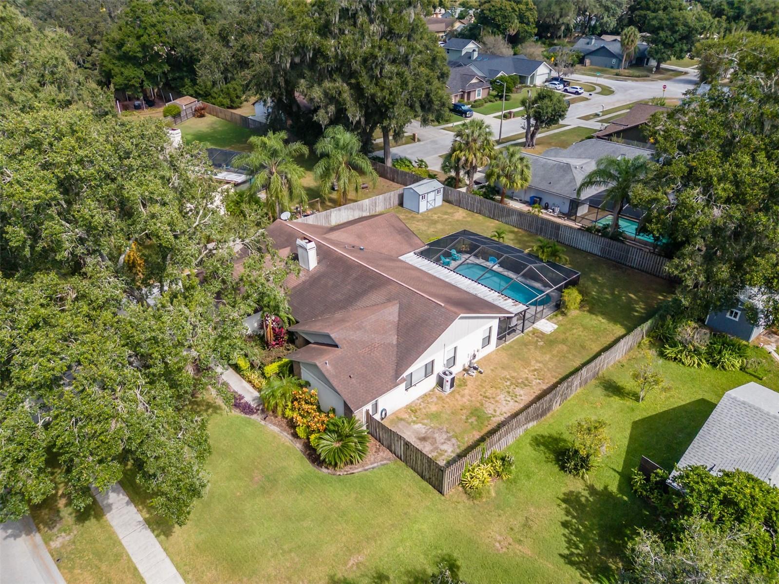 222 HALTON CIR, SEFFNER, FL, 33584