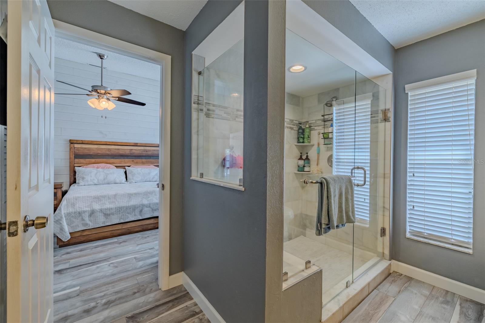 222 HALTON CIR, SEFFNER, FL, 33584