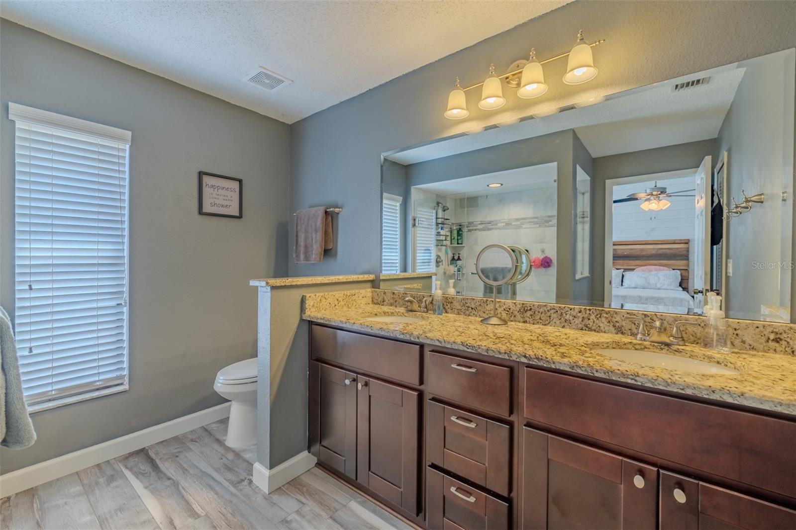 222 HALTON CIR, SEFFNER, FL, 33584