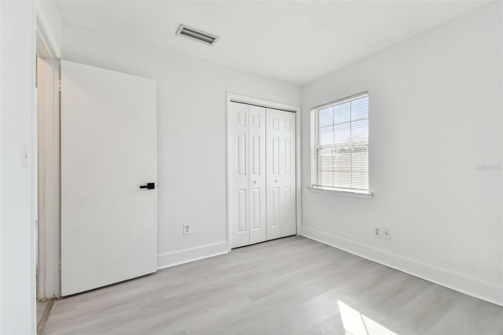 1101 75TH AVE N, ST PETERSBURG, FL, 33702